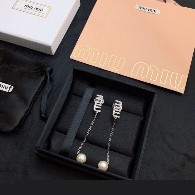MIU MIU